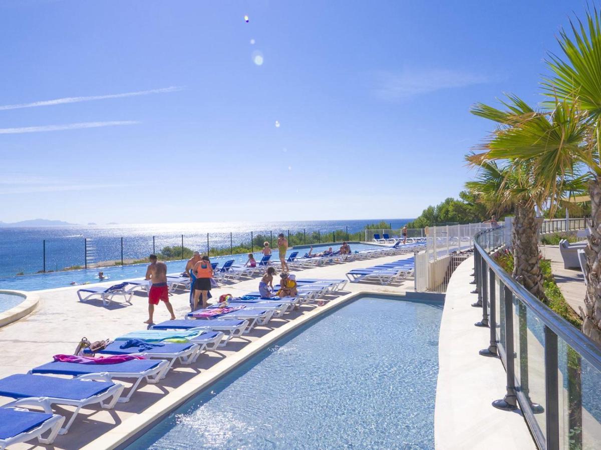 Martigues, Camping De L'Arquet **** Exterior photo